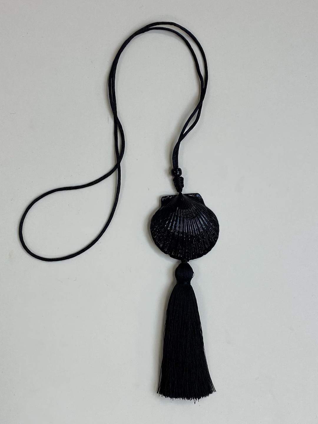 Tassel Necklace With Enameled Black Shell on Cord | Big Seashell Pendant - Etsy Ireland | Etsy (US)
