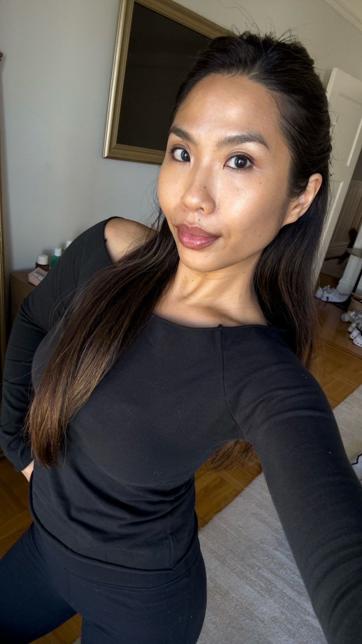 Morning skincare routine and no makeup routine for workouts and when I don’t do a full face! The combo of this glowy sunscreen and glotion are soooo good!

Shades:
Eye cream
Vitamin C
Caudalie serum
Extreme Cream
Glowscreen - Golden Hour
Lumi Glotion - Medium
Merit stick - Camel (I use this to spot conceal)
Savheu lip stain - nOOHde (I use this just to line my lips)
Colourpop Lipstain - Baby Fox (I use this all over)
L’Oréal blurfiller lip contour - Nude Espresso (I use this after the listens to line my lips)
Anfisa ceramide lip treatment - Angel Food

#LTKgrwm #LTKmorningroutine #LTKBeauty