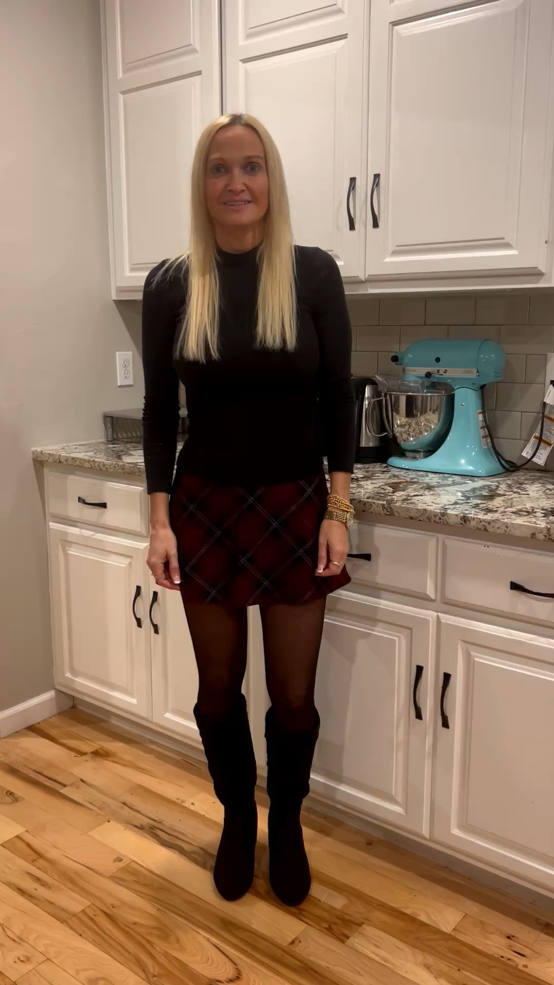 The cutest holiday outfit, that is super affordable!

Women’s fashion. Christmas outfit. Affordable fashion.

#LTKHoliday #LTKootd #LTKFindsUnder50