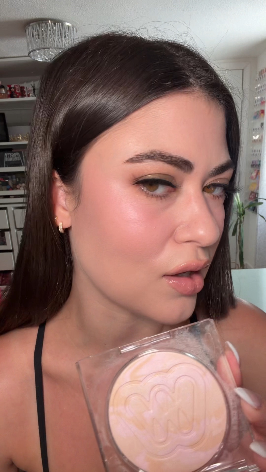 Morphe Cloudlight Soft Glow Veil Finishing Powder - Dawn ☁️ #morphe #cloudlightpowder #finishingpowder 

#LTKBeauty