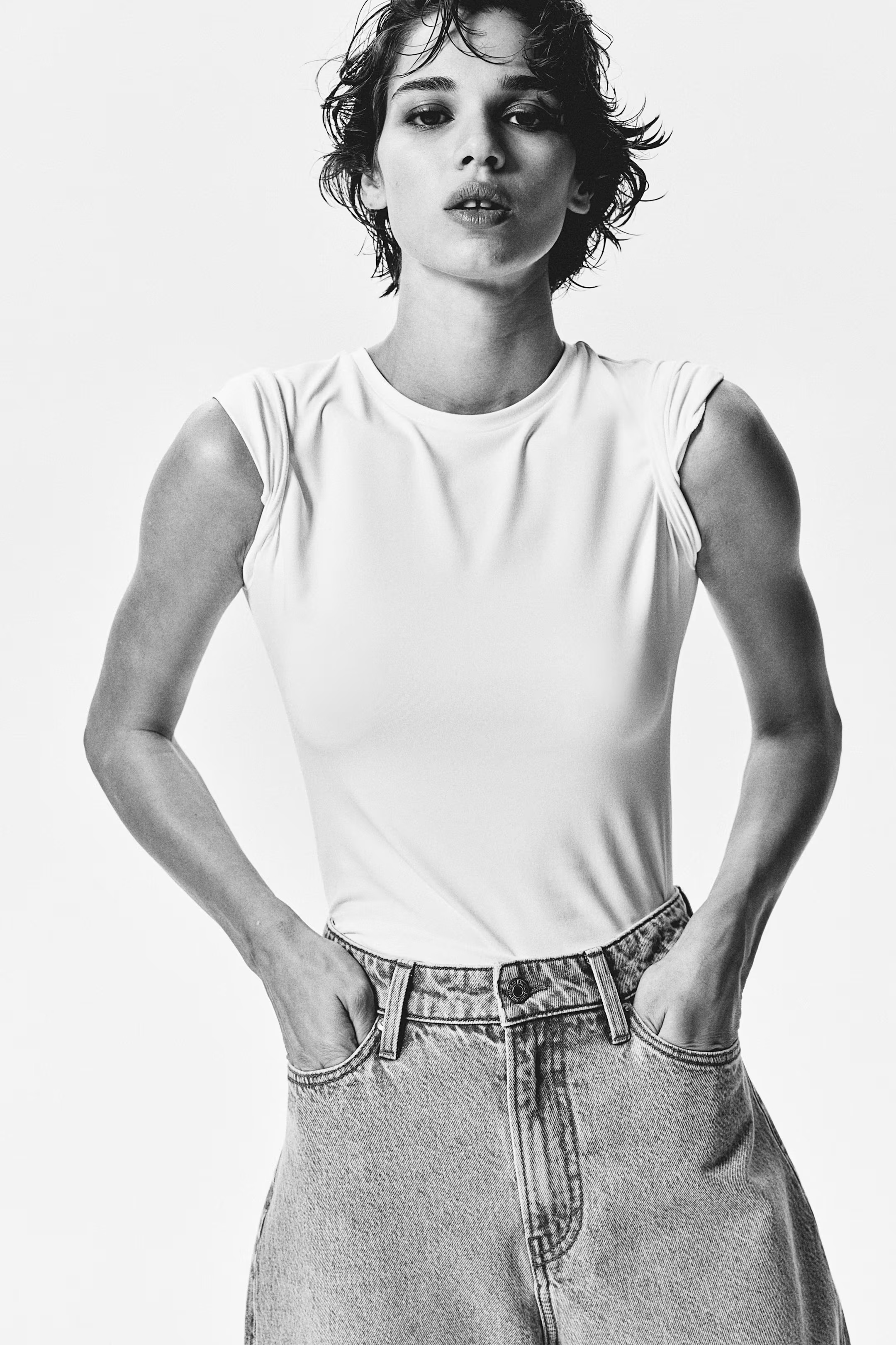 High Rise Barrel Leg Jeans | H&M (US + CA)