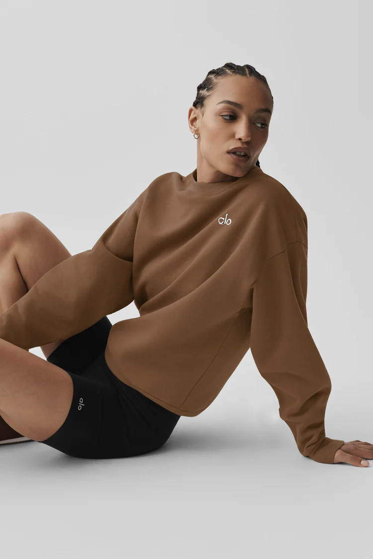 Accolade Crew Neck Pullover | Alo Yoga