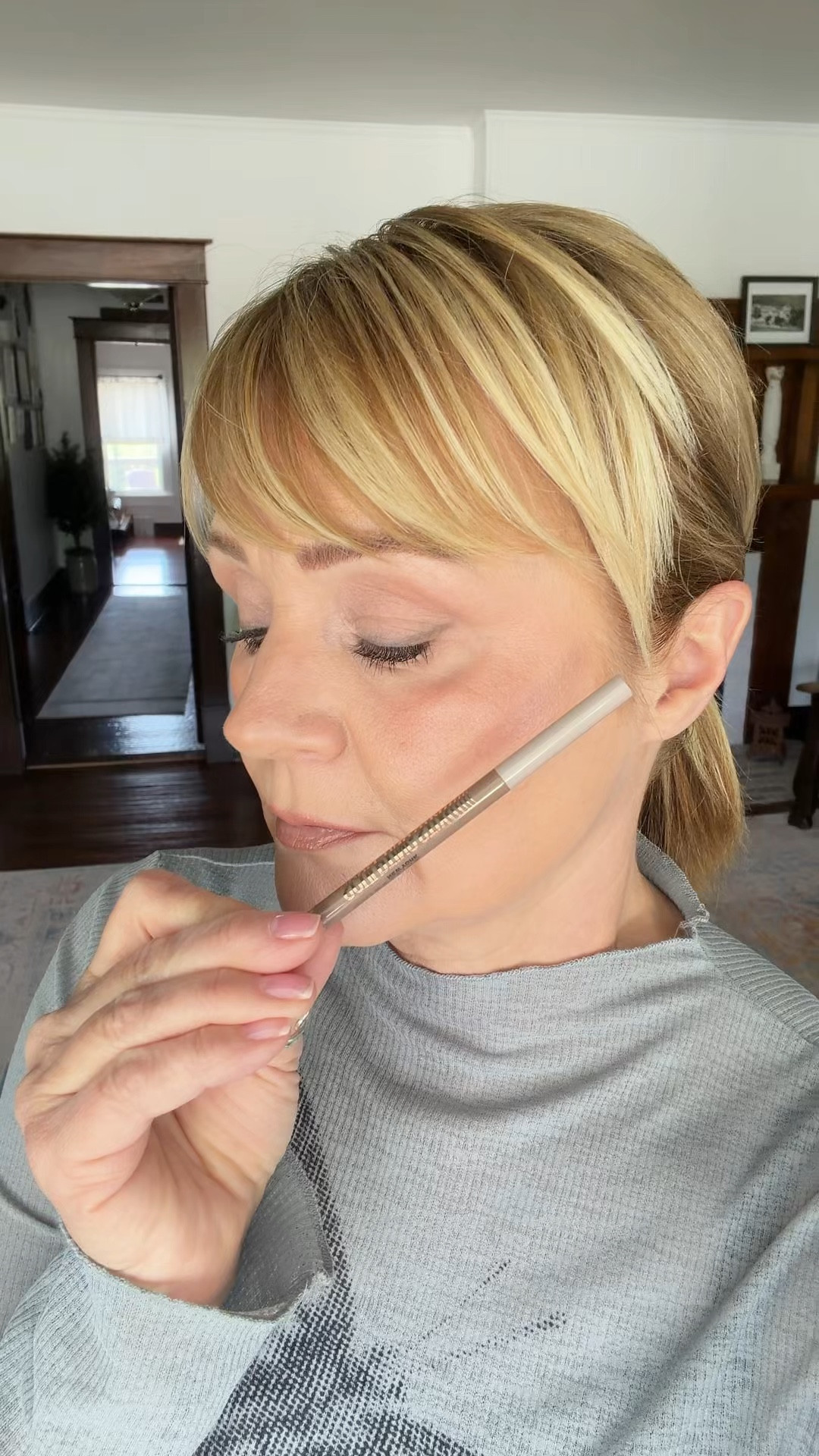 I’m really loving this very subtle eyeliner.  This shade is Hazy Taupe.  