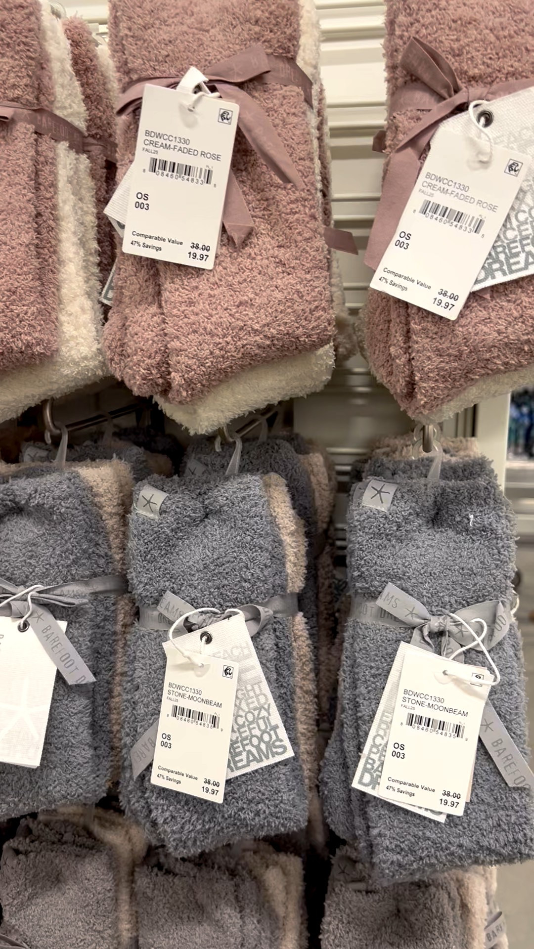 Dreaming of the coziest socks I’ve ever felt! These would be amazing stocking stuffers for friends this holiday season! I saw them at Nordstrom Rack and there are even more colors and styles online  

#LTKSeasonal #LTKHoliday #LTKGiftGuide