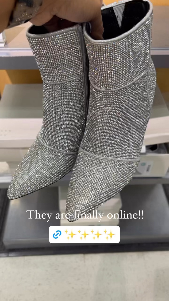 The prettiest boots ✨

#LTKHoliday #LTKshoecrush #LTKfindsunder50