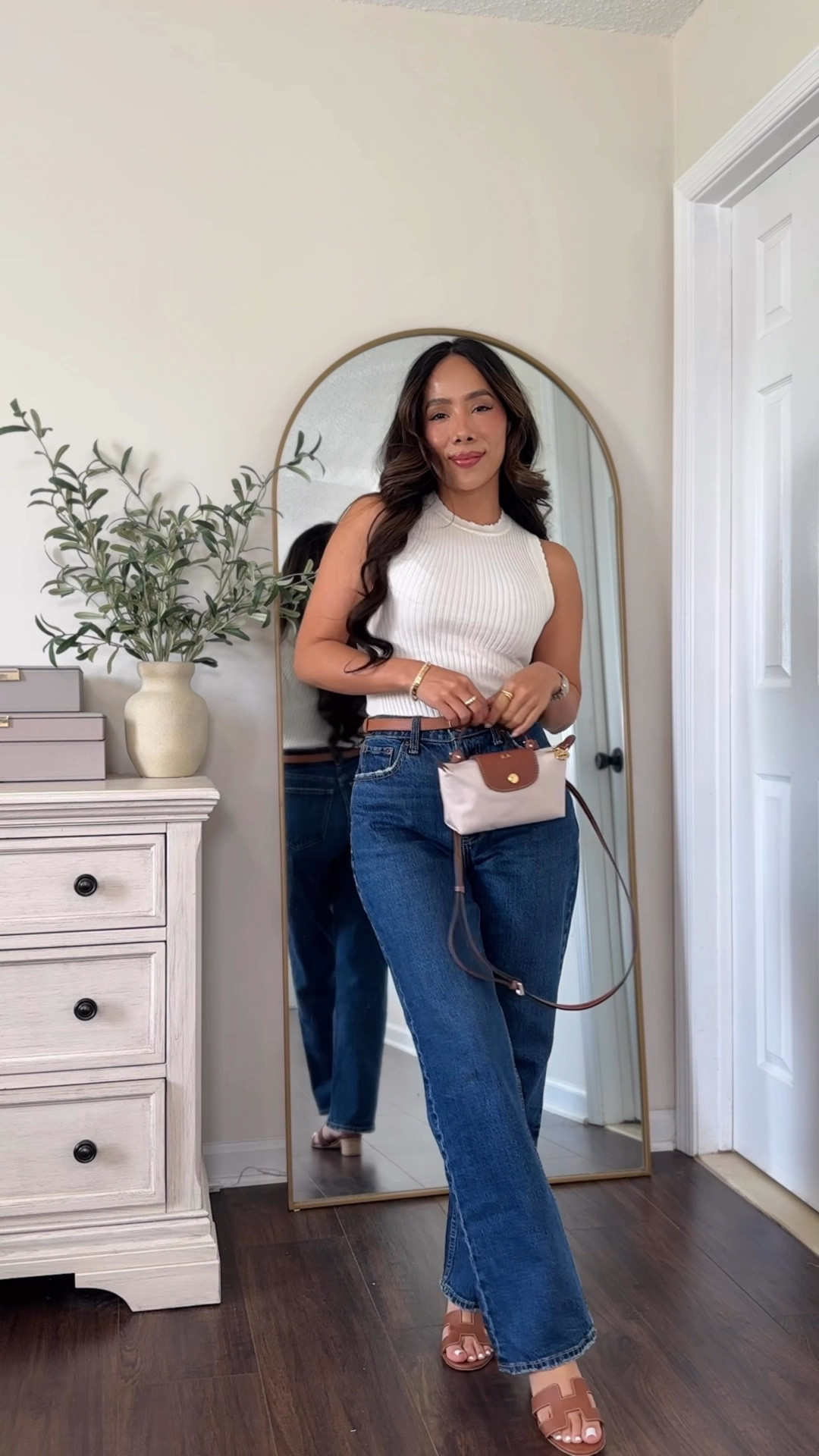 Easy casual chic ootd inspo #abercrombiejeans 

#LTKFindsUnder50 #LTKStyleTip #LTKPetite