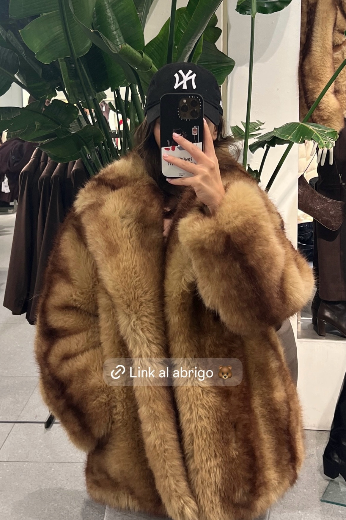 MANGO FAUX FUR COAT 🐻 Se está agotando rapidísimo! Date prisa y no te quedes sin el! 

#LTKespana #LTKwinter #LTKeurope