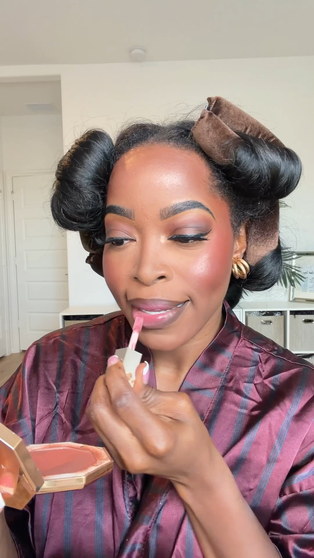 Shop my makeup products 

#LTKBeauty #LTKU #LTKStyleTip