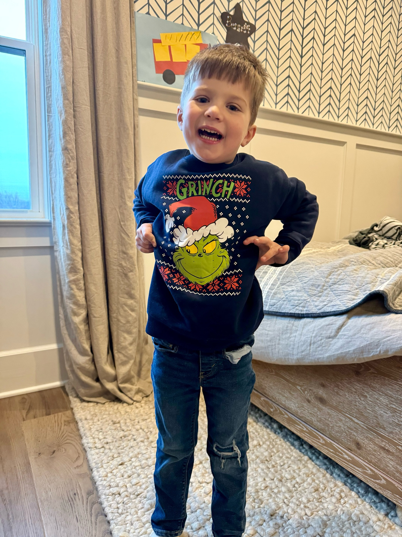 We are VERY into the Grinch this year! Grabbed the boys these matching sweatshirts and couldn’t wait until after Thanksgiving to wear them.

Christmas/holiday/toddler Christmas apparel/grinch/grinch sweatshirtt

#LTKSeasonal #LTKHoliday #LTKKids