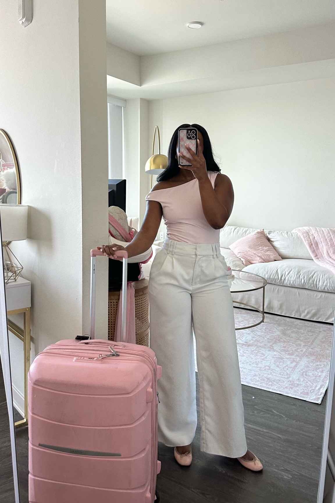 my cute and simple airport outfit🎀

#LTKSeasonal #LTKStyleTip #LTKTravel