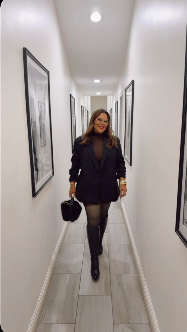 Chic on a budget! I love this color combination. The black and chocolate look so sophisticated! Great outfit for the coming holiday festivities!
Dress: size L
Blazer: size L
Boots: size 9
#walmartfashion #holidayoutfit #ootd #boots #falloutfit

#LTKStyleTip #LTKHoliday #LTKMidsize