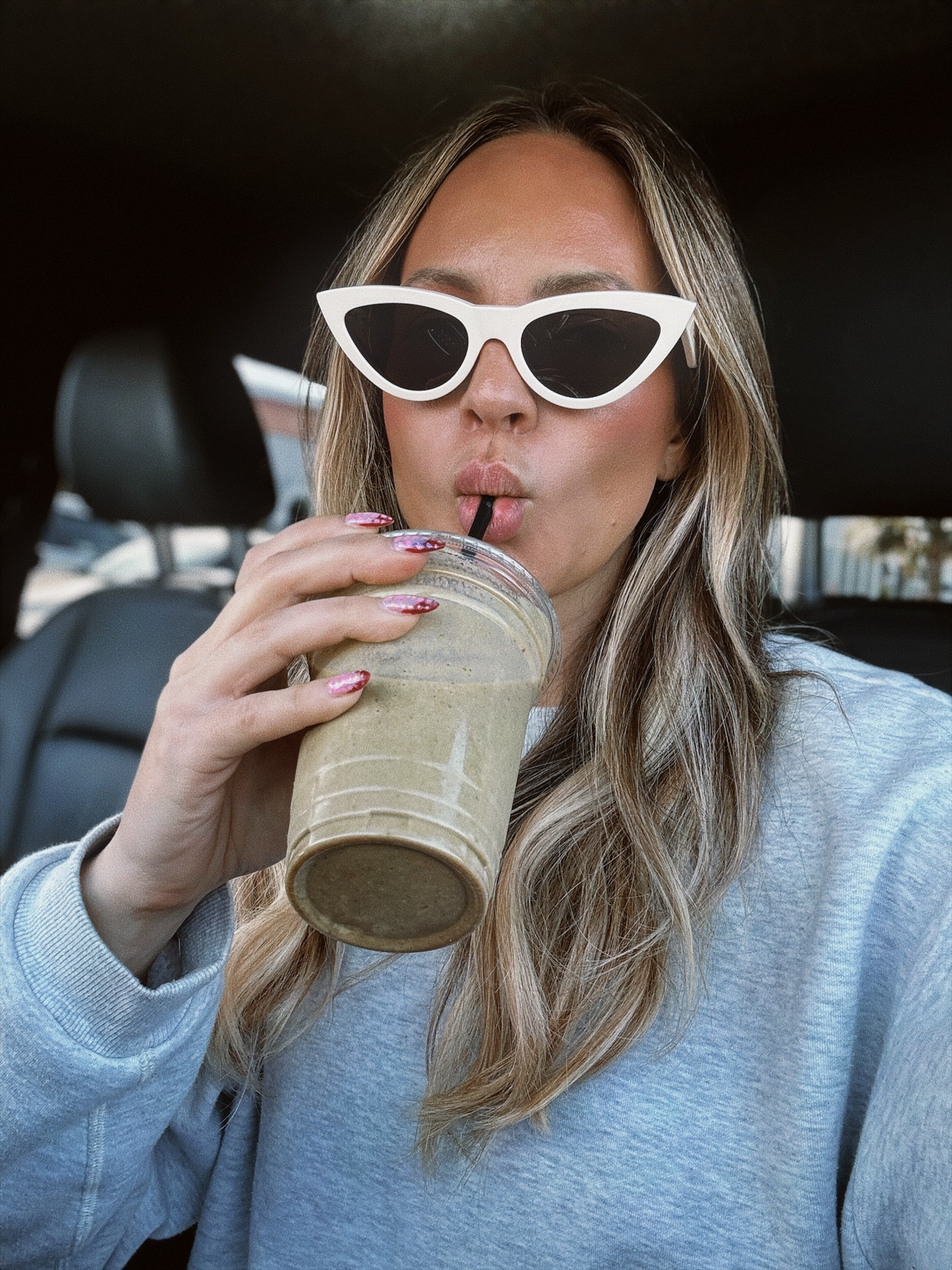 Wearing a large in the skims top

#LTKover40 #LTKfindsunder100 #LTKfitness