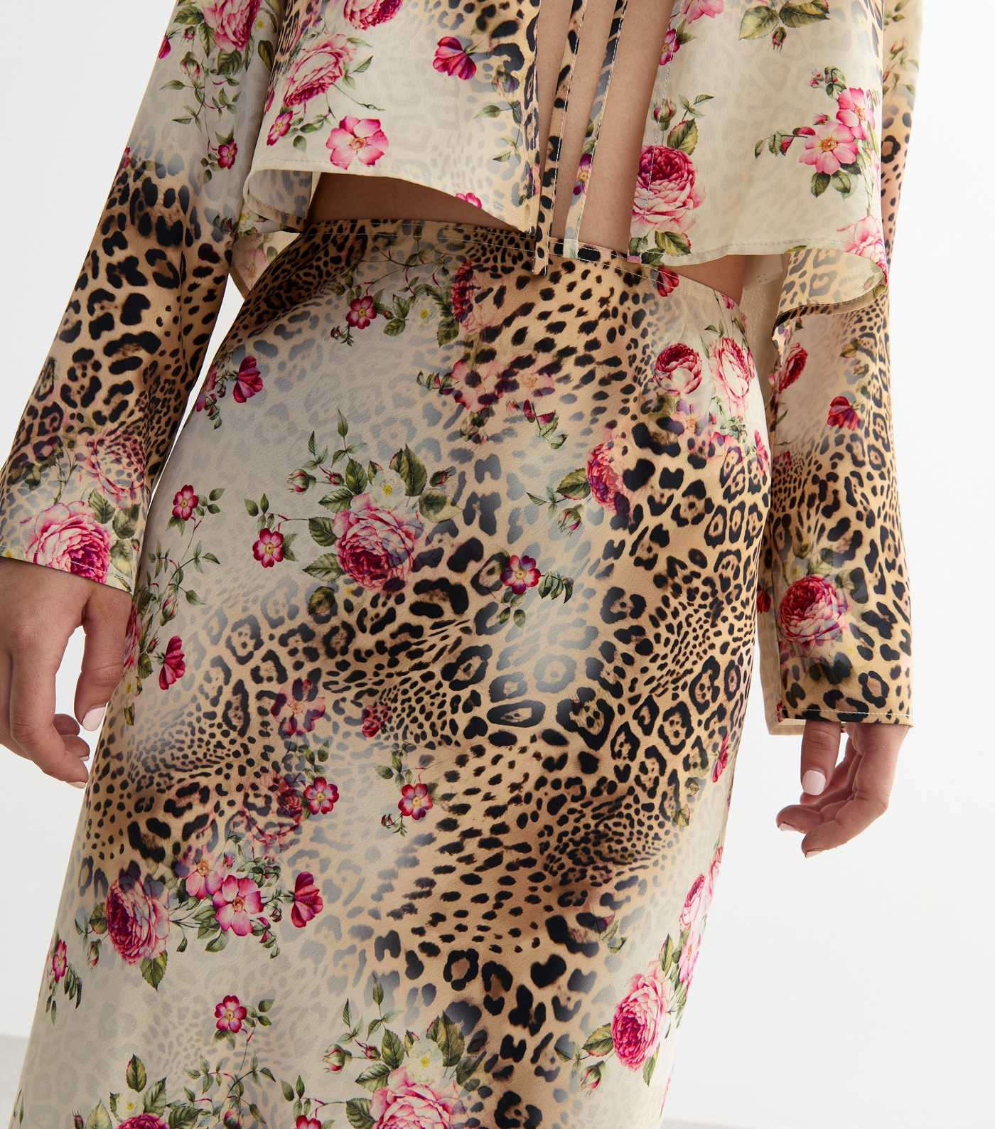 Brown Rose Leopard Print Midi Skirt  | New Look | New Look (UK)
