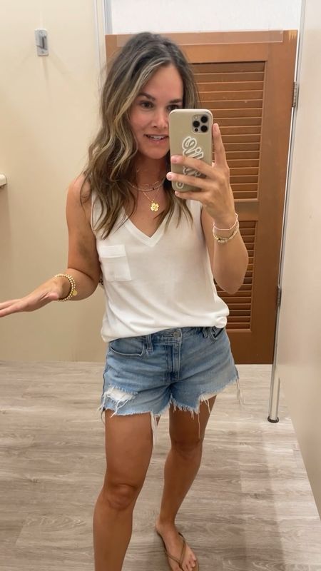: these tanks from kohls are so good! They come in so many colors, so soft and a great price on sale for $11 ✨ 
.
#kohls #kohlsfinds #kohlsfinds #casualstyle #casualfashion #momstyle #momfashion 

#LTKFindsUnder50 #LTKSaleAlert #LTKStyleTip