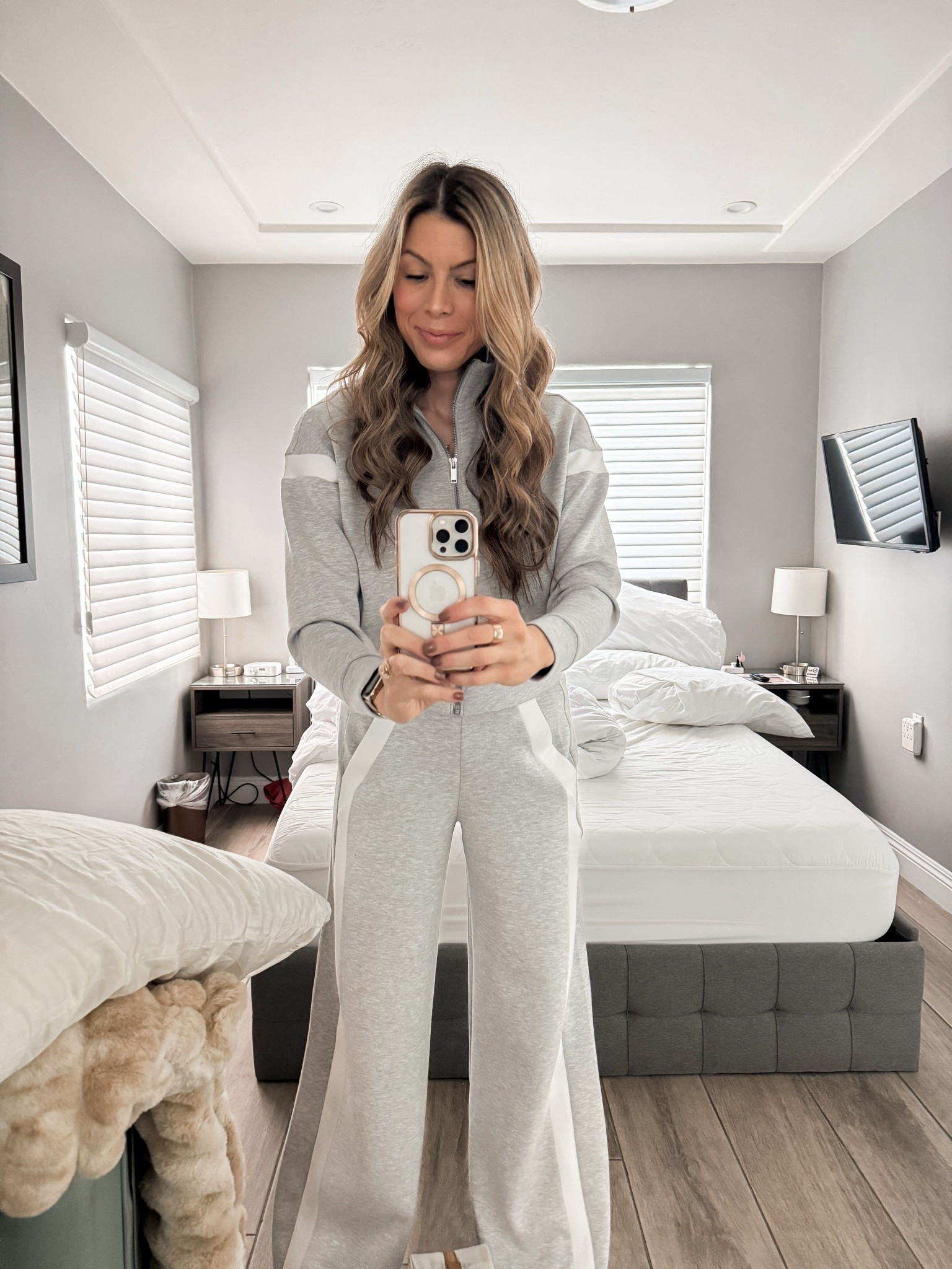 Super hot deal!! This Spanx set is on RARE sale - we love that these pants come in tall sizes for all the other tall girlies out there! 😍👏

#LTKSpringSale #LTKFindsUnder100 #LTKStyleTip