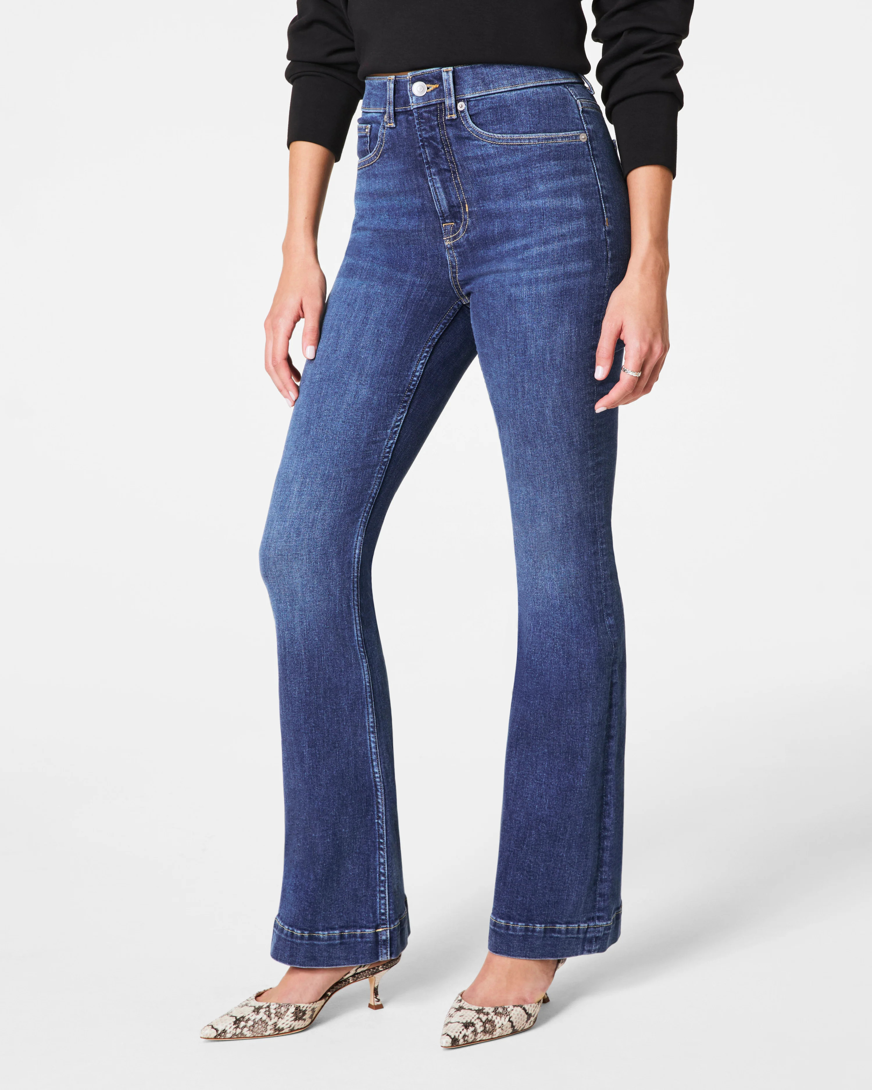 SPANXsculpt ReDefine Flare Jeans with Tummy Control | SPANX | Spanx Canada