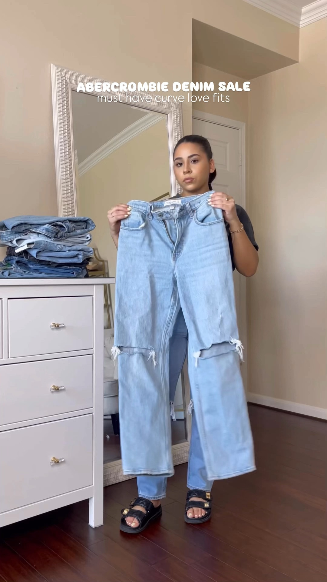 Abercrombie denim sale 25% off + extra 15% off w code DENIMAF at checkout 
Wearing a size 2/26 short in all jeans 
Straight leg jeans 
Skinny jeans 
90s jeans 
Mom Jeans 
Cargo jeans 
Black sandals: 6 women 
Oversized band tee: xs/small

#LTKxAF #LTKSeasonal #LTKFindsUnder100