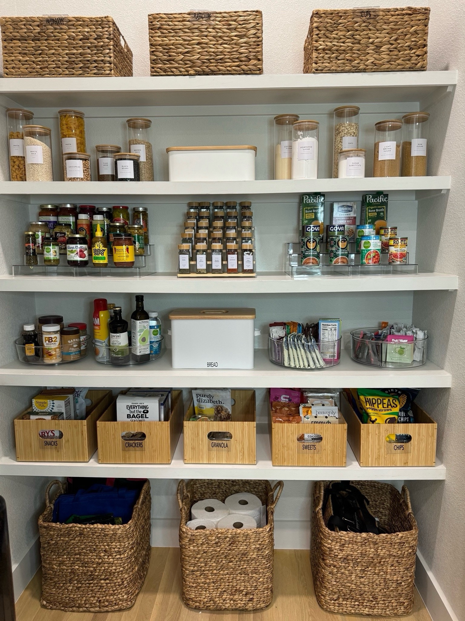 Cyber Monday is the perfect time to grab some of my pantry organization from Amazon! 

Home storage
Home organization 
Home finds 

#LTKSaleAlert #LTKCyberWeek #LTKHome