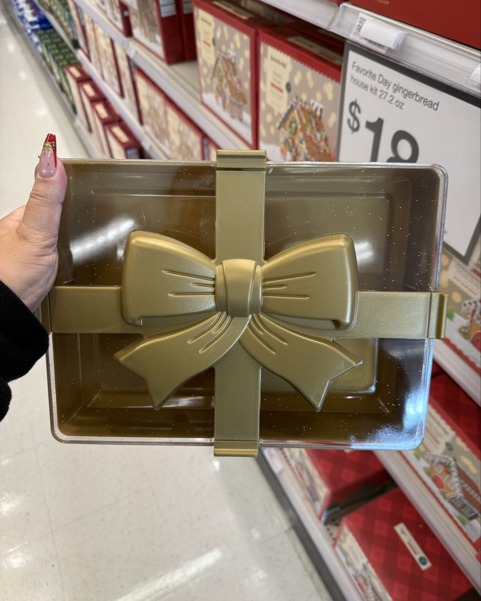 New CWC food storage containers !! These are perfect for your baked good or for gift filling containers !! So so cute !



#LTKHoliday #LTKSeasonal #LTKGiftGuide