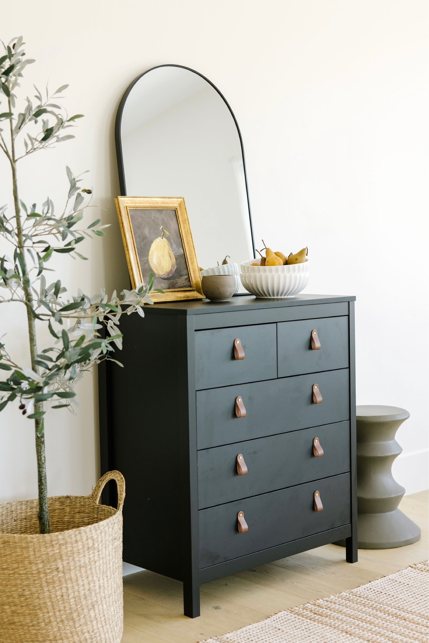 Remember this? Haha still loving this dresser and it’s back in stock!

#dresser #bedroom #entry #beautiful #affordable #interiordesigner #refresh #spring #sumner #clothing #inspiration #home

#LTKGiftGuide #LTKhome #LTKSeasonal