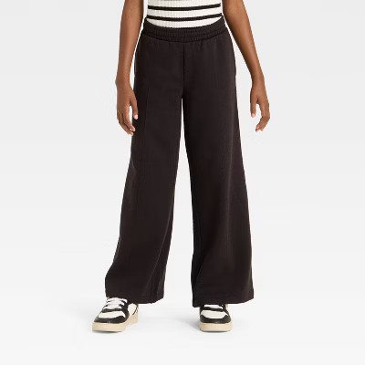Girls' Fleece Wide Leg Sweatpants - art class™ Black M | Target