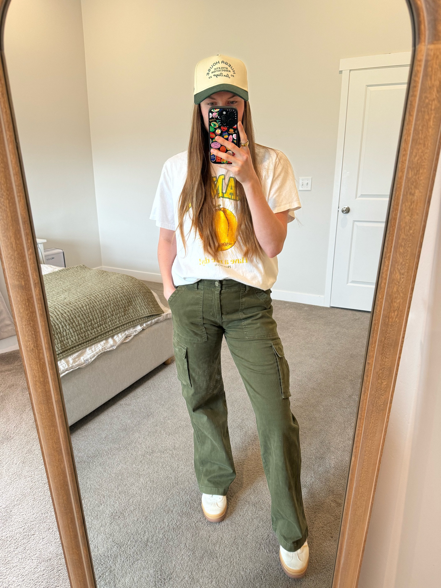 The best cargo pants!! 

#LTKSeasonal #LTKU #LTKstyletip