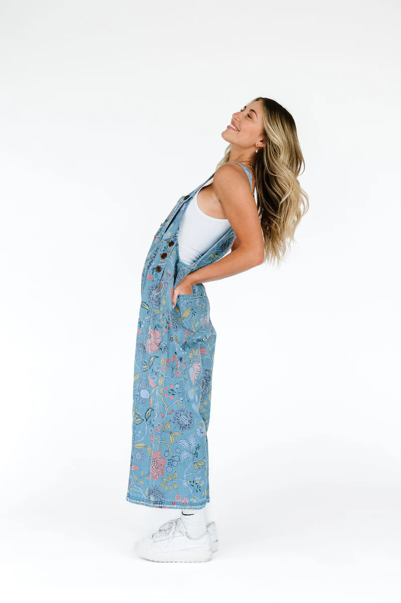 Embroidered floral denim overalls | FEHRNVI