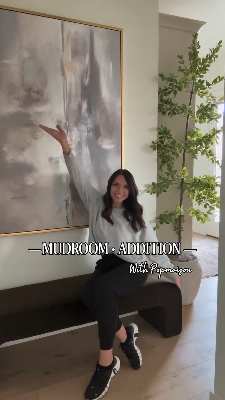 A new little luxury just landed in the mudroom 🤎
I’ve been obsessed with the rich chocolate velvet tone — it instantly warms up the space and makes it feel so elevated. Perfect for taking shoes off in style.
Comment SHOP for 🔗

#VelvetDecor #LuxeForLessFinds #WarmModernHome #EntrywayGoals #ModernOrganicStyle #HomeDetailsMatter #BoujeeOnABudget