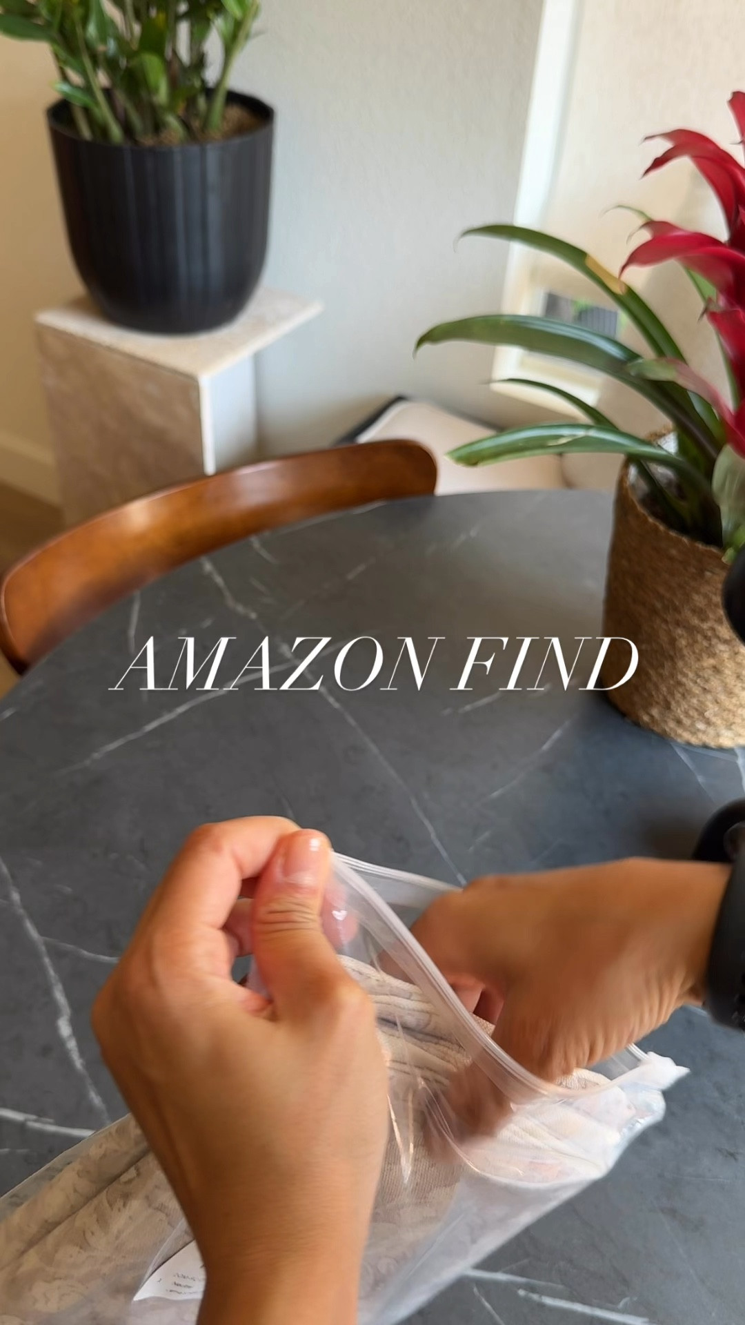 Check out this stunning floral pillow cover! 😍 It’s from @domvitus_home’s new collection, and I’m in love with their quality. My cozy white boucle pillow covers are also from Domvitus. Do you like floral pillow covers? Let me know in the comments! 🌸✨ #HomeDecor #DomvitusHome #FloralFaves

#LTKSummerSales #LTKSeasonal #LTKHome