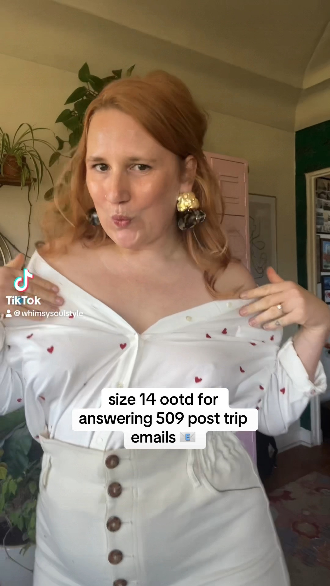 Obsessed with the hearts on this sezane top #sezane #heart #buttonup #redbow

#LTKSeasonal #LTKMidsize #LTKWorkwear