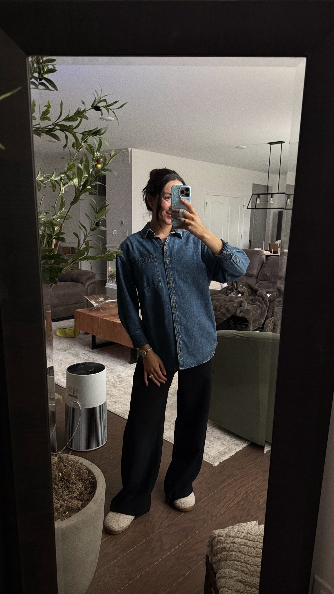 XS denim shirt
Small short pants (run small sized up)
Small tank (sized up for pregnancy)

Aritzia. Old navy. Abercrombie  

#LTKgrwm #LTKootd #LTKBump