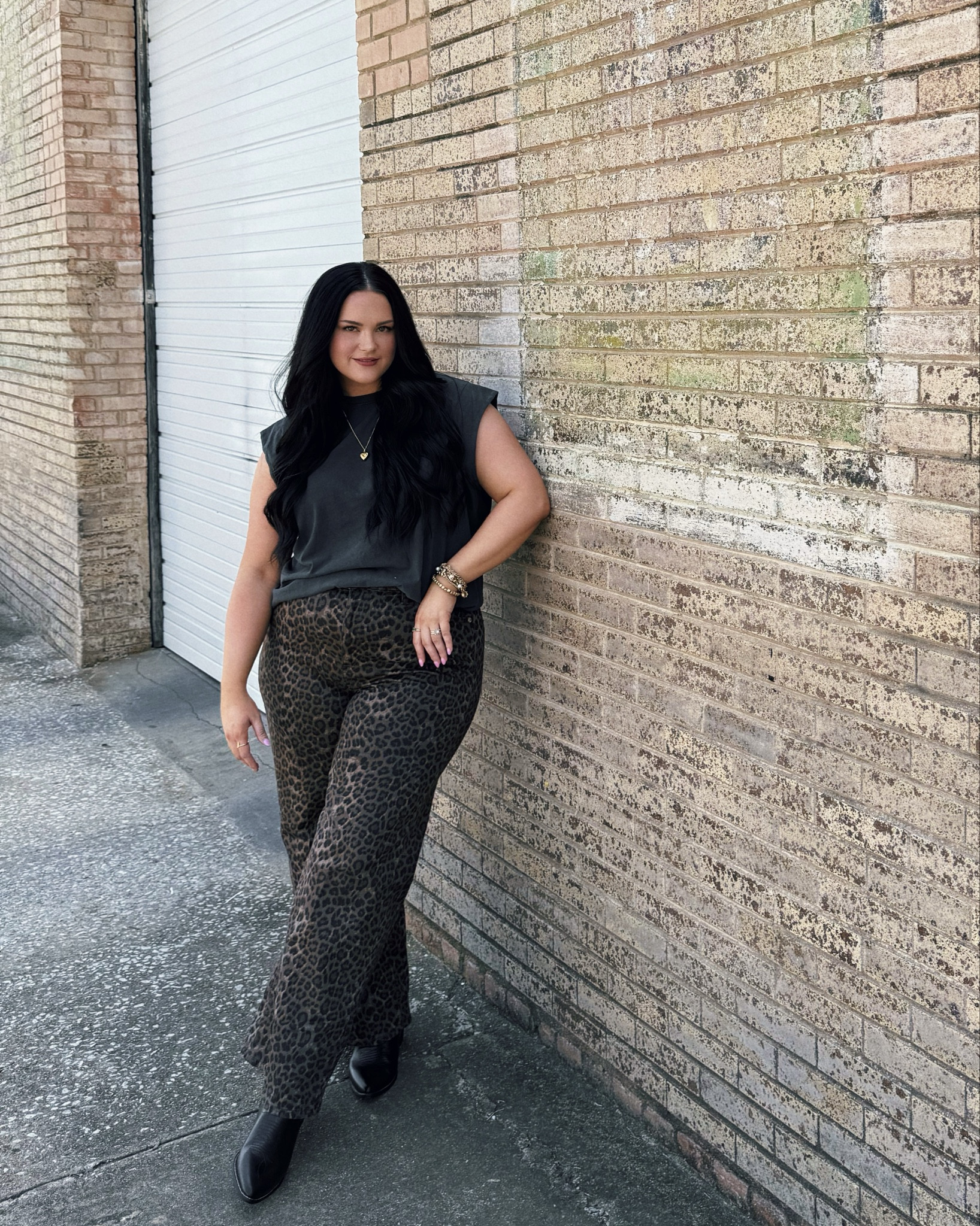 I fear this is one of my best outfits of all time. Wearing size 0 in the top and 16 in the jeans 🐆

#LTKStyleTip #LTKPlusSize #LTKMidsize