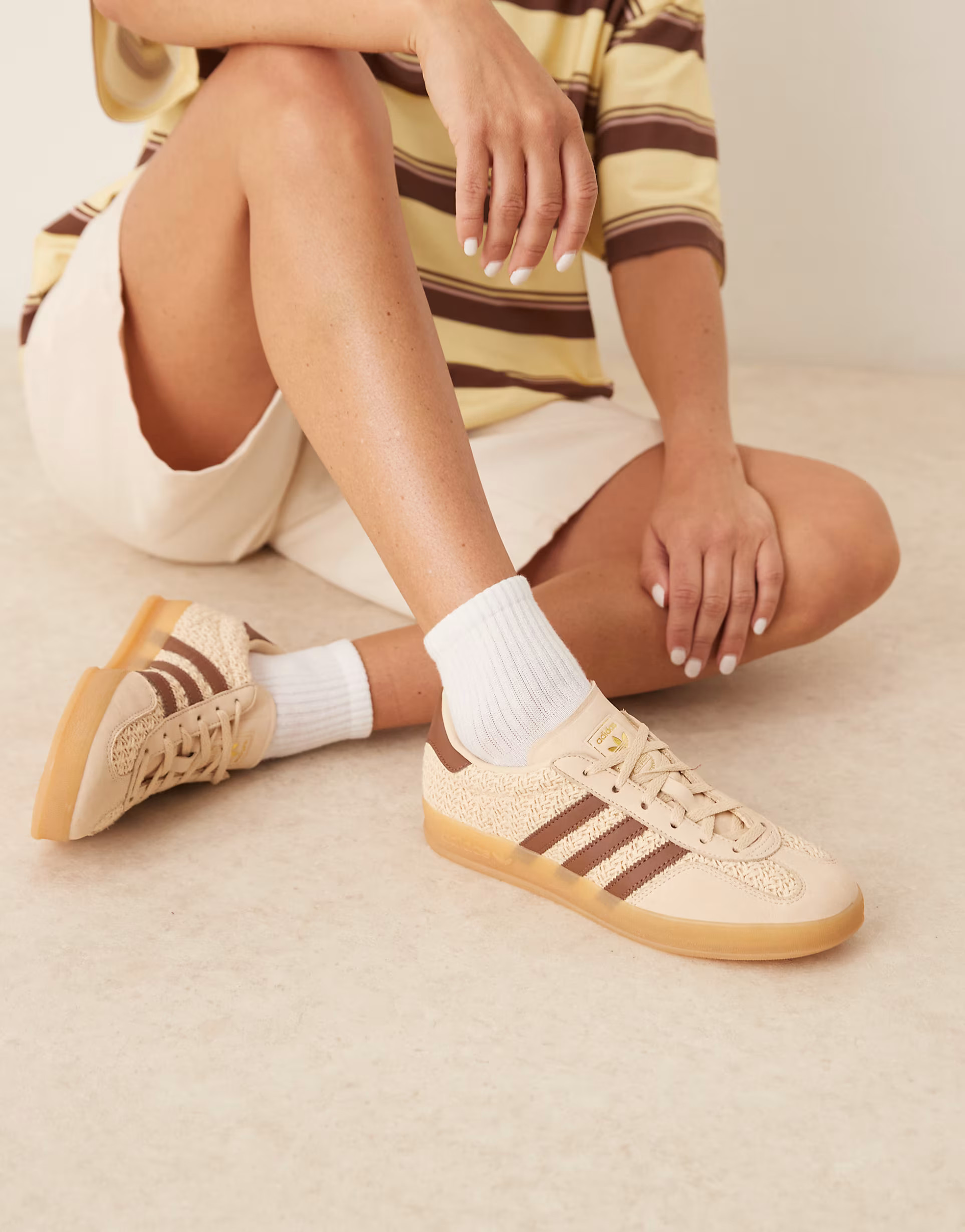 adidas Originals Gazelle Indoor sneakers in beige and brown | ASOS | ASOS (Global)