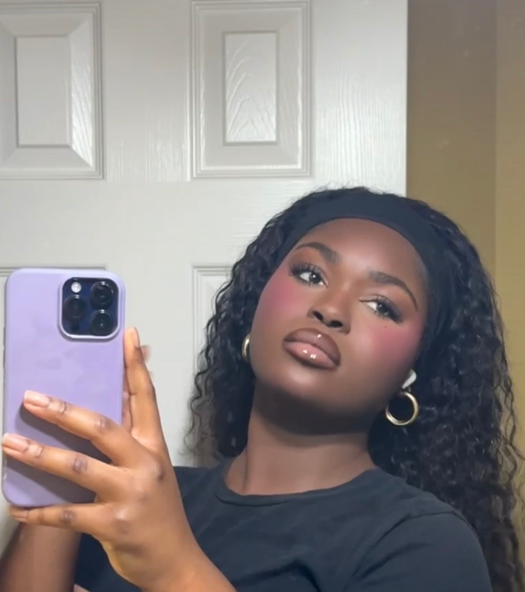 A pic of my signature everyday soft glam before work!

#LTKBeauty #LTKgrwm #LTKWorkwear