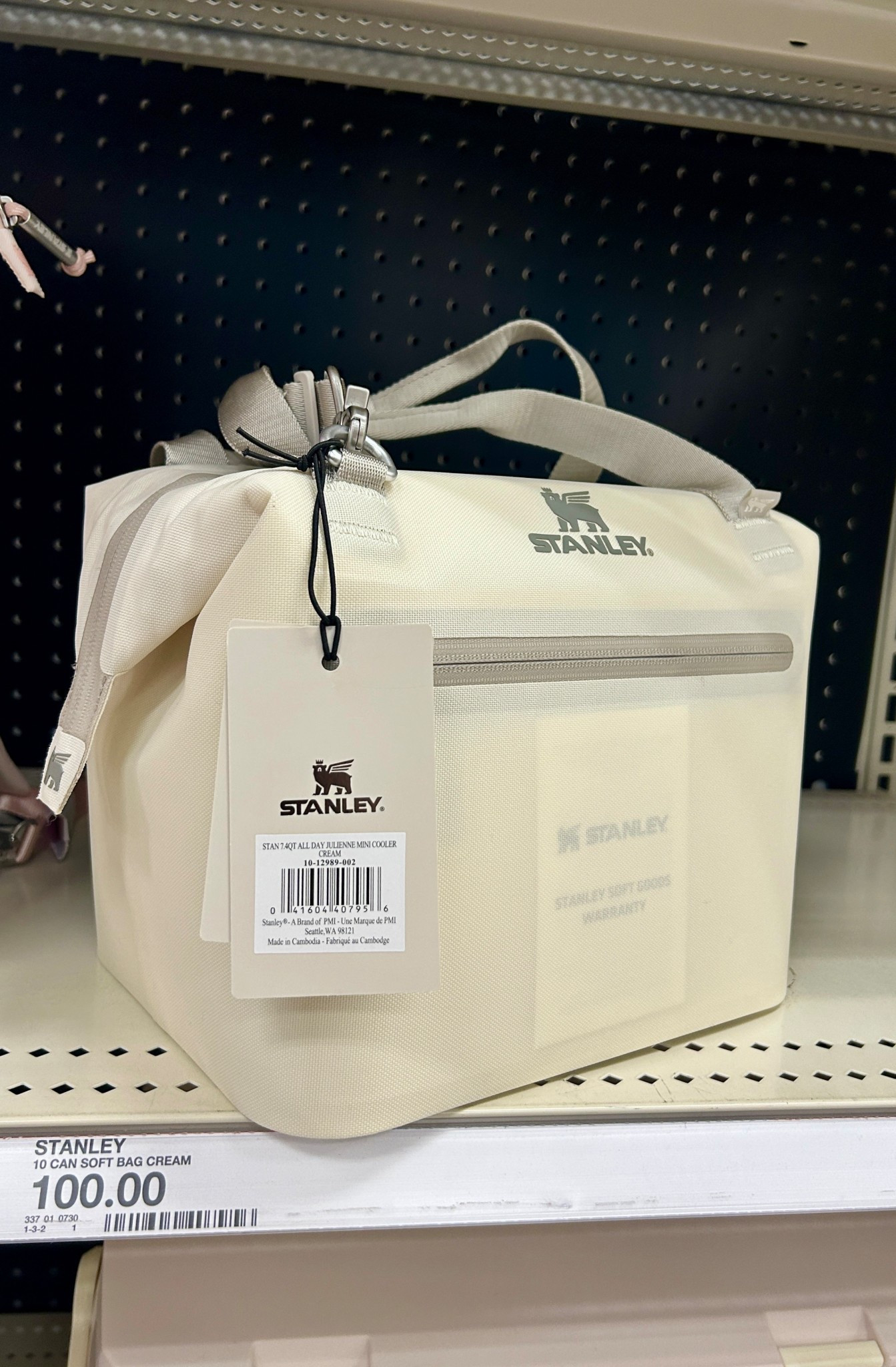 even though this is a cooler, i think it would make a great lunchbox 😅🤣  #stanley #targetfinds

#LTKFindsUnder100 #LTKHome #LTKStyleTip