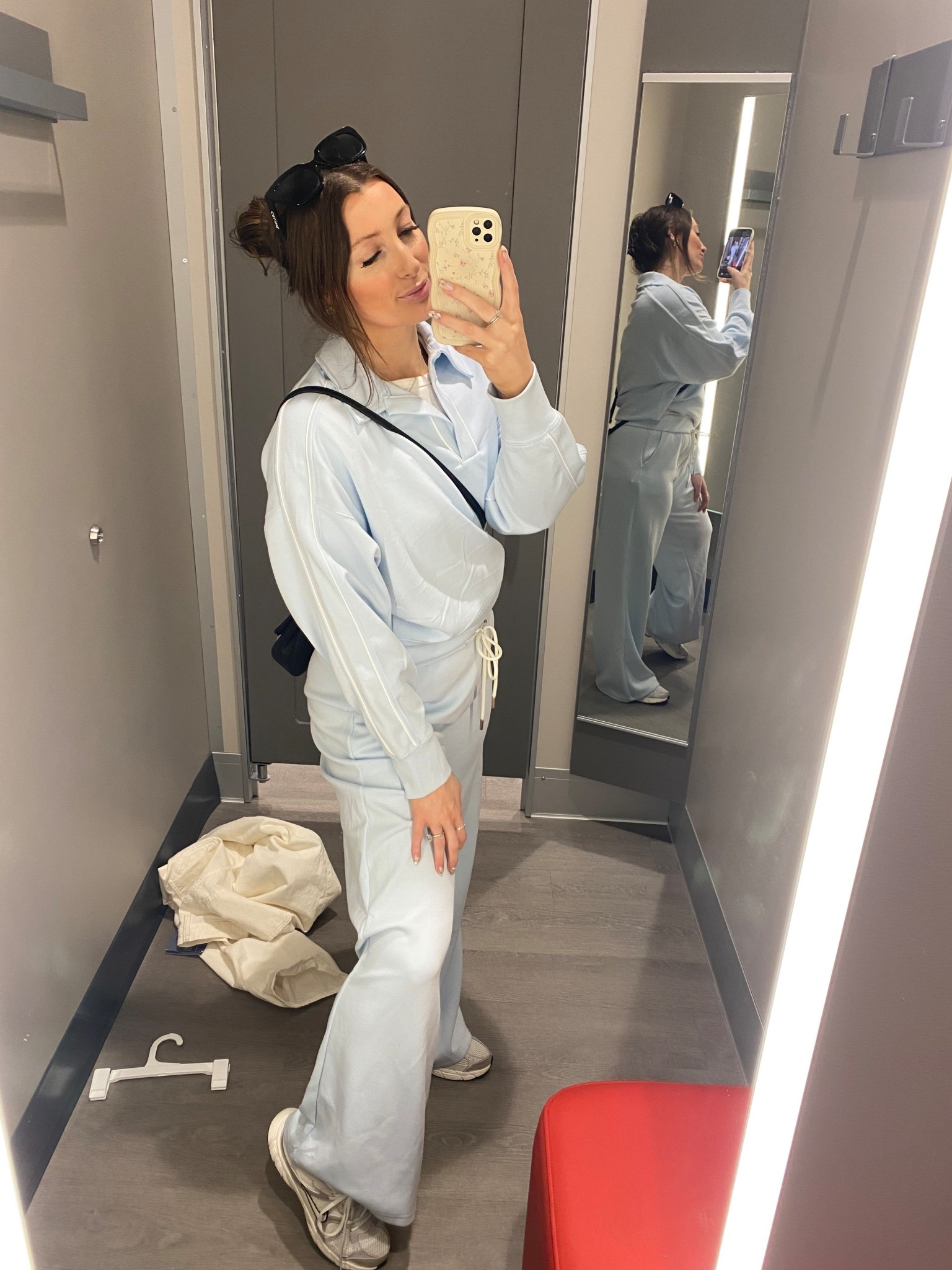 Airport ootd, COMFIEST track pant I’ve ever worn and for 5$ it’s a steal!!!! 

#LTKcanada #LTKtravel #LTKsale