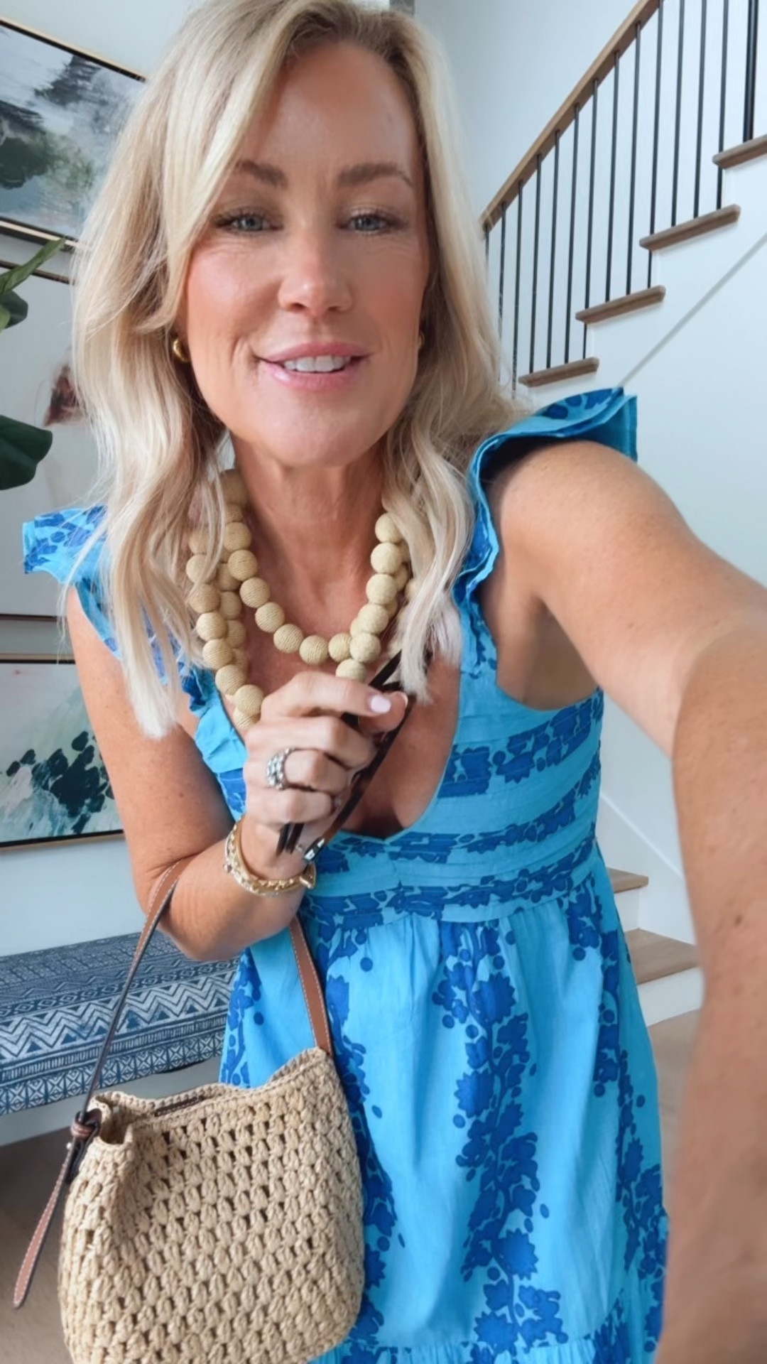 Love this adorable two-toned maxi dress!

Dress: xs, size up if in-between 