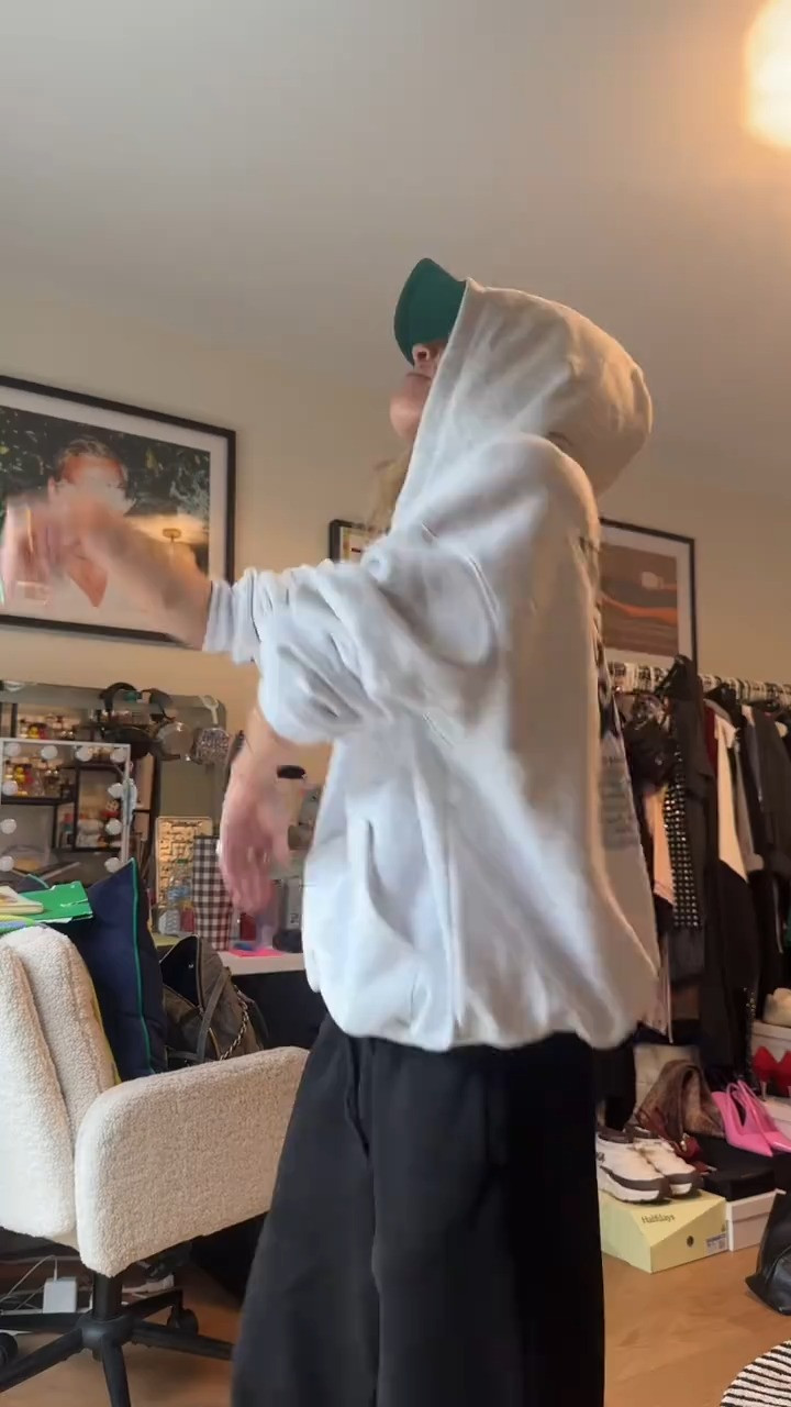   

 

#LTKgrwm #LTKSeasonal #LTKootd