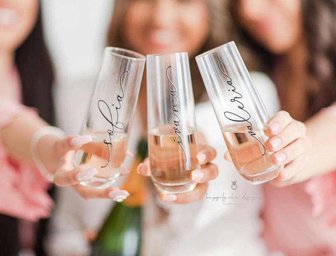 Bridesmaid Champagne Flutes Personalized Champagne Glasses - Etsy | Etsy (US)
