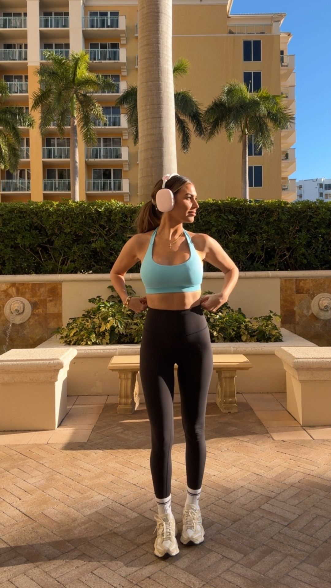 Size small Amazon  top (from a set) and 6 leggings 

#LTKFindsUnder50 #LTKActive