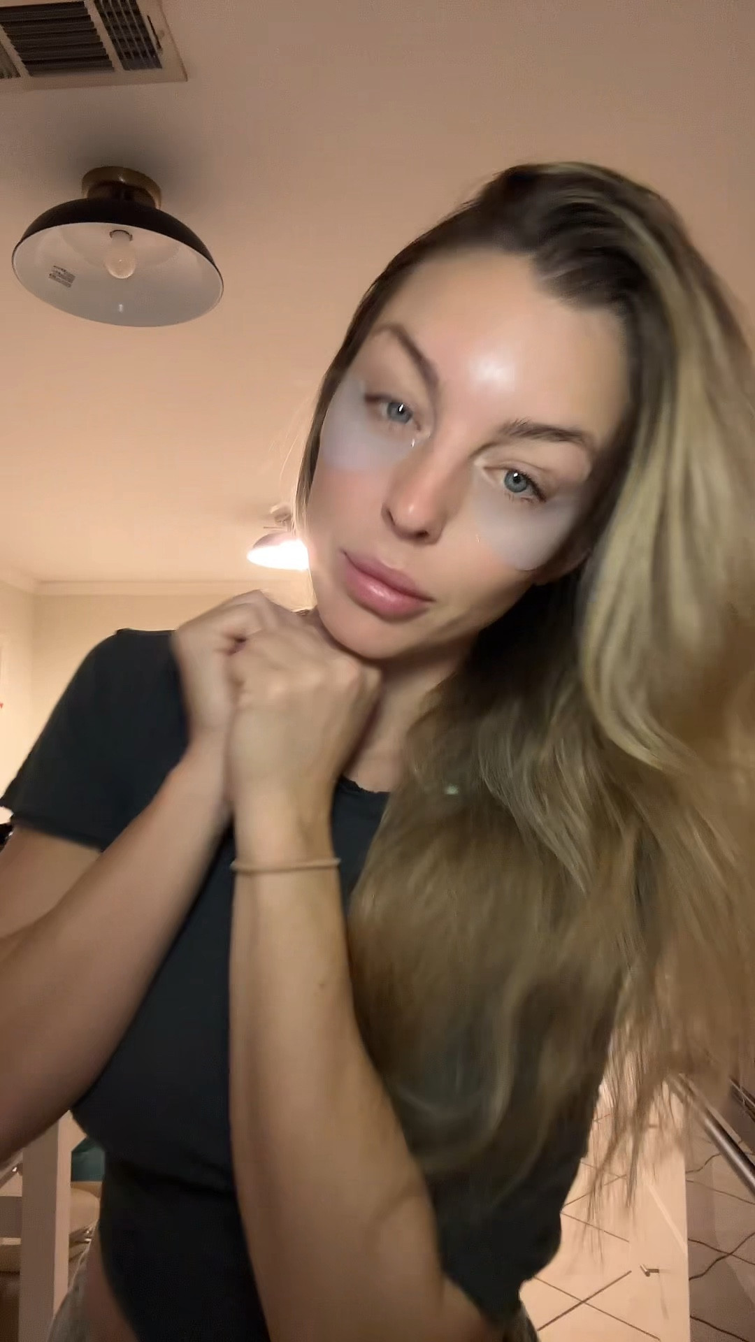 everything from my morning routine that I could link is here 🥰

#LTKmorningroutine #LTKFindsUnder50 #LTKGiftGuide