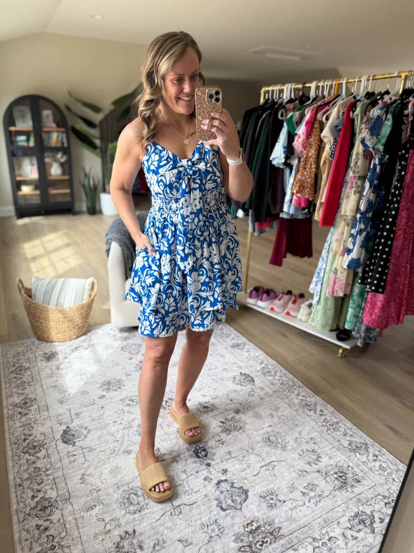 Floral mini dress

cute spring dress

spring fashion  casual outfit  trendy fashion  mom outfit  sandals  Amazon Fashion  midi dress  spring outfit

#LTKootd #LTKgrwm #LTKmomlife