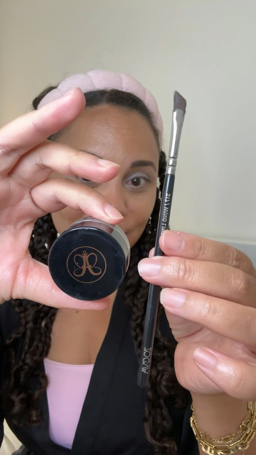 Get ready with me for eras tour- make-up look part 2 - rare beauty liquid blush happy, anastasia eyebrow products, charlotte tilburg pinkgasm high blush, spotlight highlighter charlotte Tilbury 

#LTKbeauty #LTKnederlands