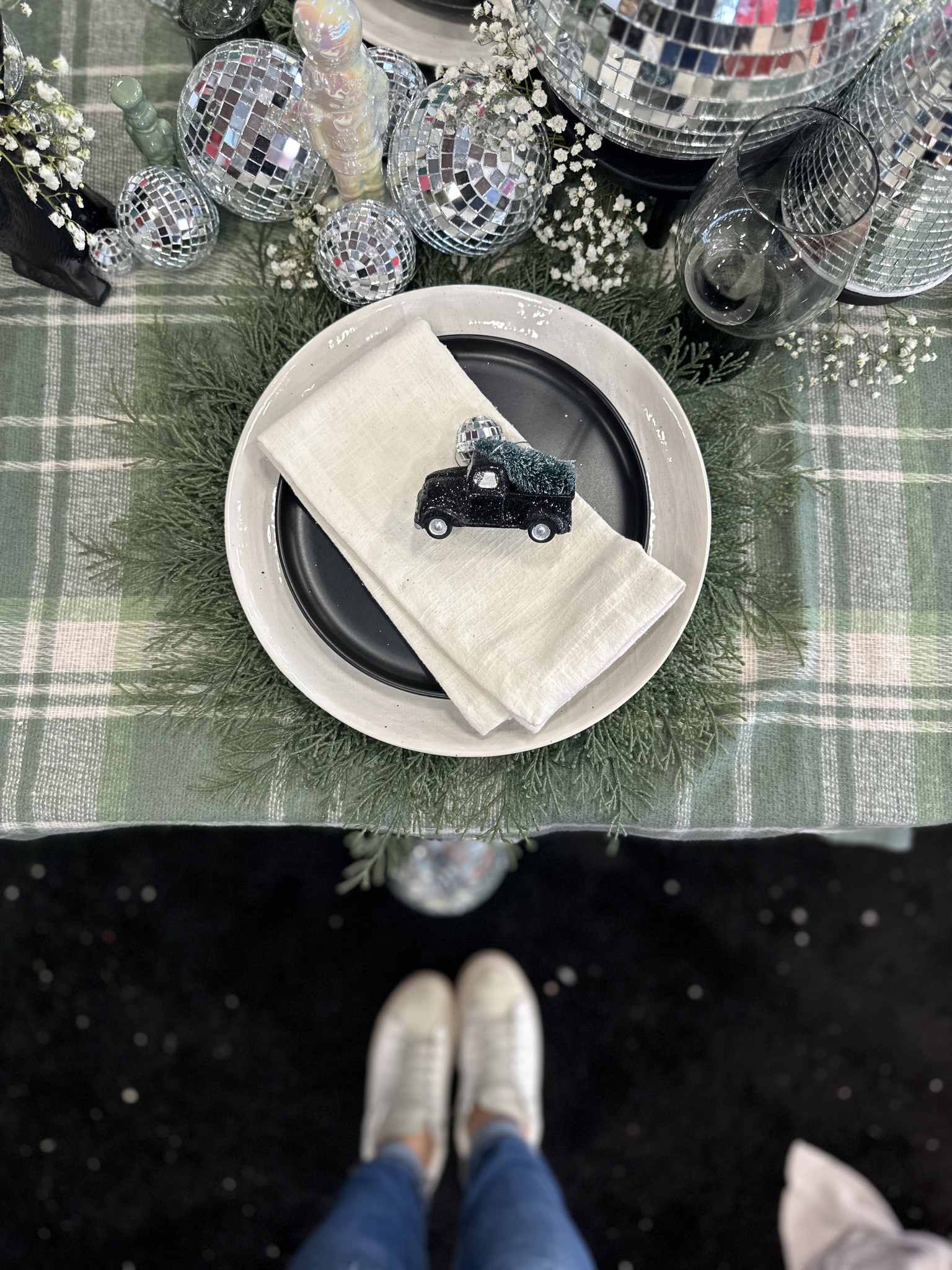 A holiday table setting past…
#kirklands #tablesetting #holidaytable #holidaydecor

#LTKHoliday #LTKSeasonal #LTKHome