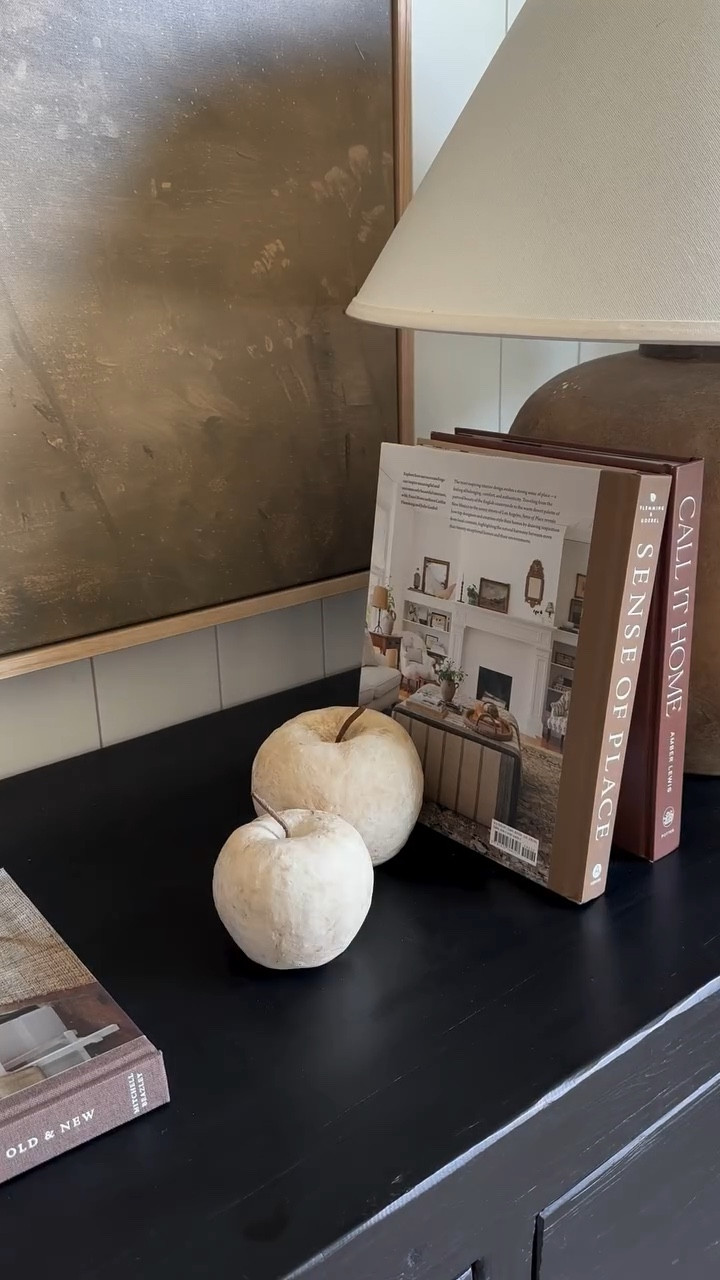 Paper mache apples??? Yes please!!! Love these for fall 😍

 
-  Shop my LTK in my Bio
- Follow me over on YouTube to see how I style my home
- Click the link in my Bio to shop my home or to watch my videos
- Follow my instagram @jennas.home for more home decor finds and styling 
•
•
•
#prefalldecor #fall2024 #stylewithme
#home #homedecor #interiordesign #homefinds #styling #LTK #youtube #decorating #interiordesigner #inspiration #vintage #homeinspiration #atlhome #neutraldecor #LTKhome #amazonfall