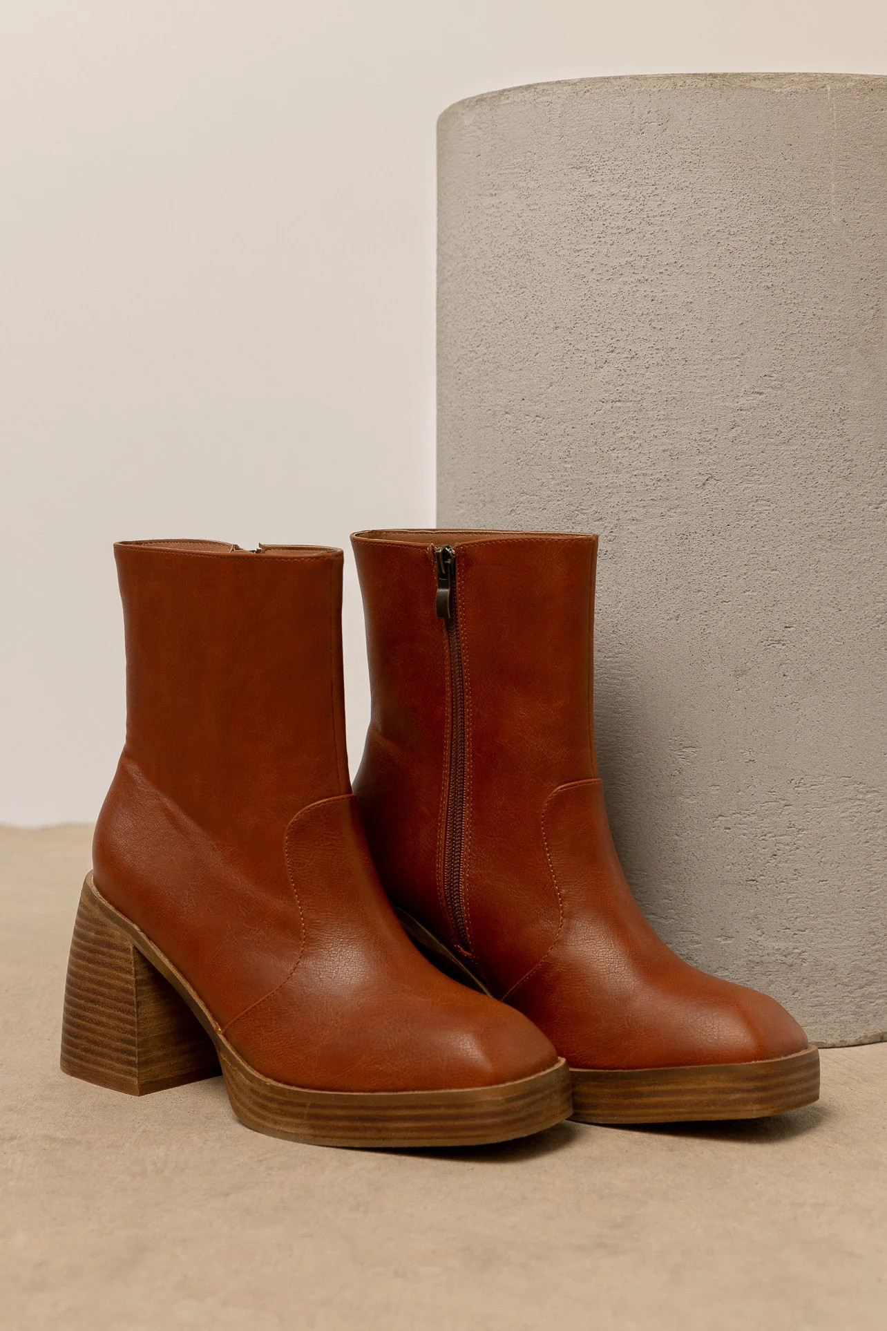Foster Heeled Boots in Brown | Böhme US