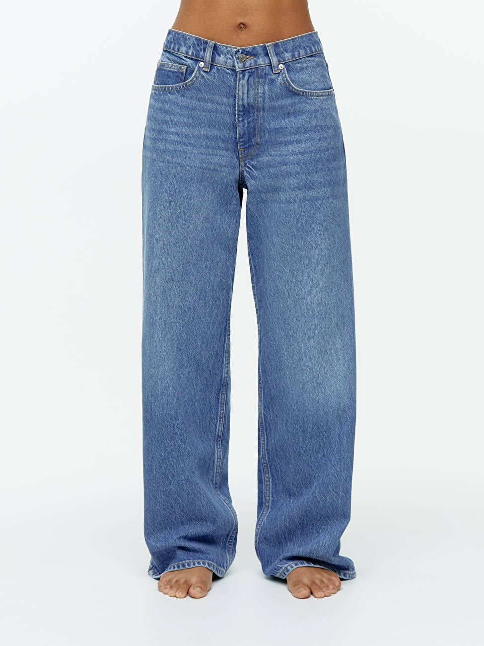 CLOUD Low Loose Jeans | ARKET (EU)
