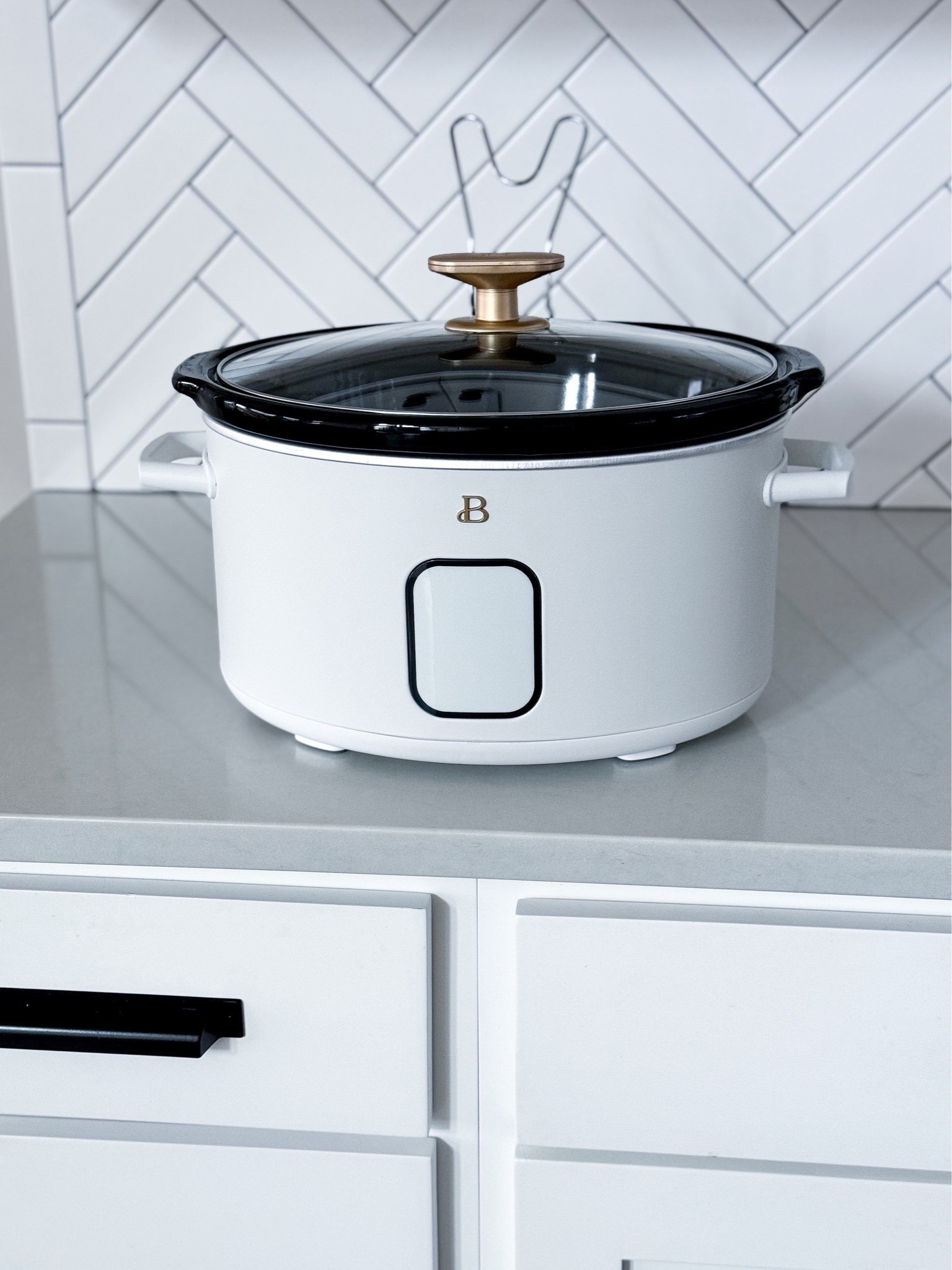 Aesthetic crockpot under $50

Beautiful Crockpot - White Crockpot - Gift Ideas - Family Gift



#LTKGiftGuide #LTKFamily #LTKParties