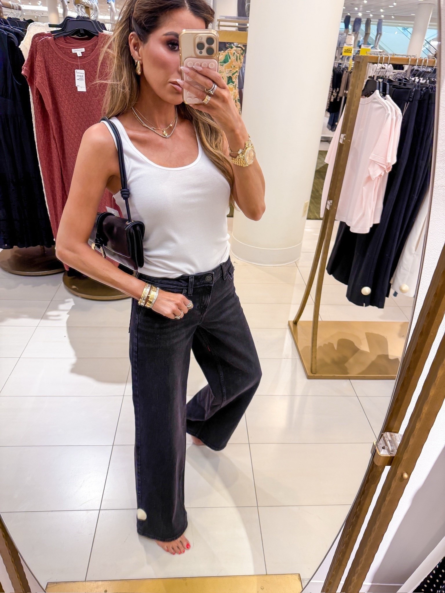 These baggy jeans are still in stock and on sale at Nordstrom! Grab them now before they sell out!

Nordstrom Sale, Nordstrom Jewelry, Sneakers, Travel Outfits, Makeup, Emily Ann Gemma

#LTKSaleAlert #LTKStyleTip #LTKSeasonal