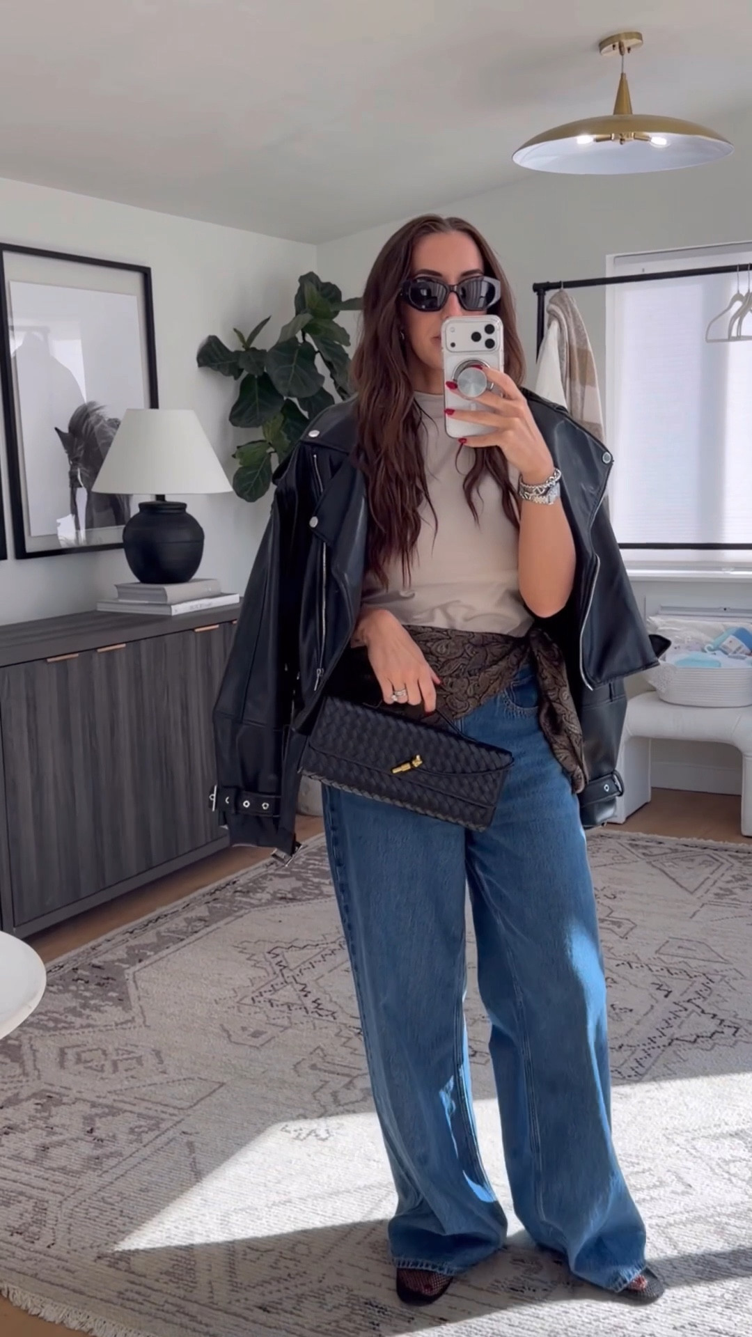 spring outfit of the day 💁🏼‍♀️

Tank: M
Denim: 28 Long (need to size down 1, very oversized)
Leather coat: old - linked similar 



#LTKSeasonal #LTKootd #LTKgrwm